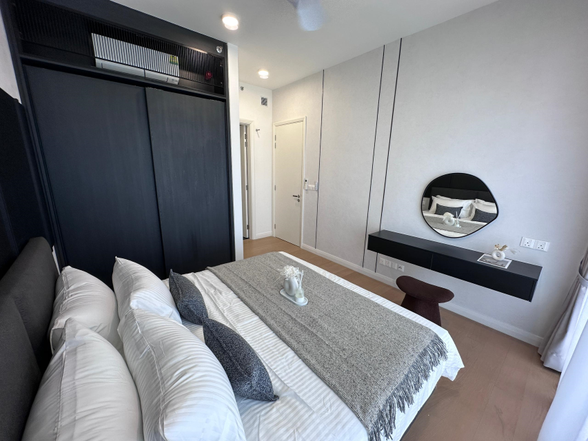 TRX Residences Brand New Fully Furnished Unit Rent - photo 6