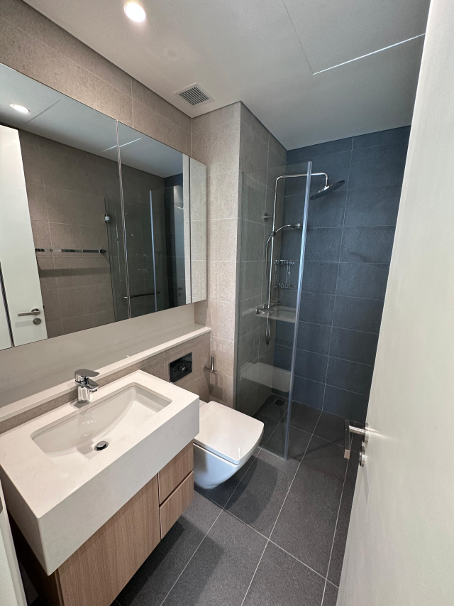 TRX Residences Brand New Fully Furnished Unit Rent - photo 7