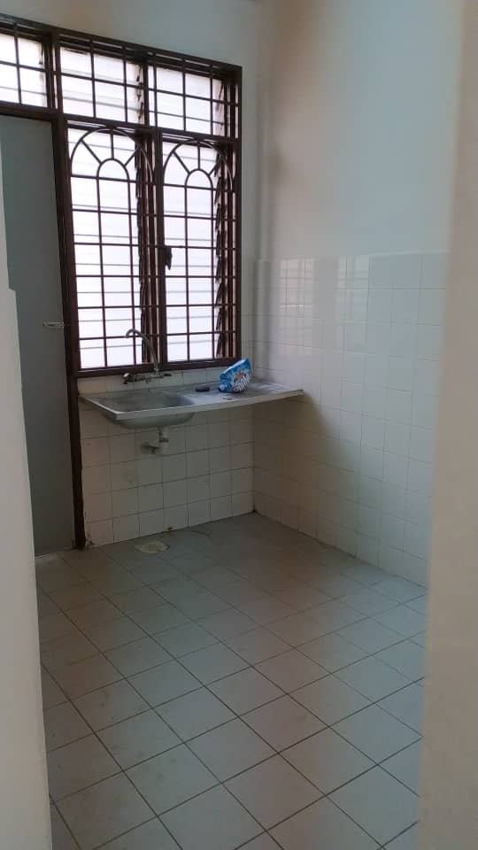 Taman Putra Perdana Puchong 2 Storey House Rental - photo 5