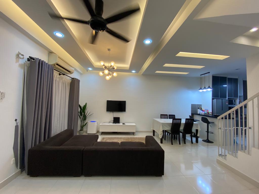 Below MV Fully Furnished Ceri Hillpark Puncak Alam - photo 1
