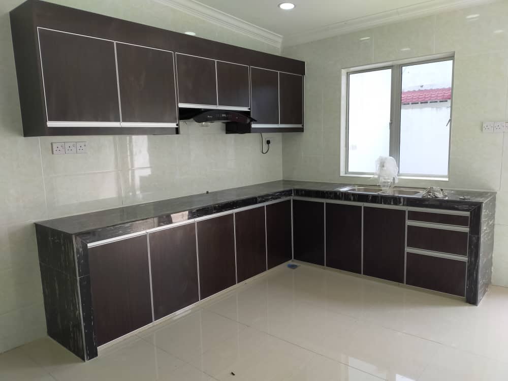 Single Storey Freehold Fully Renovated Kapar - photo 4