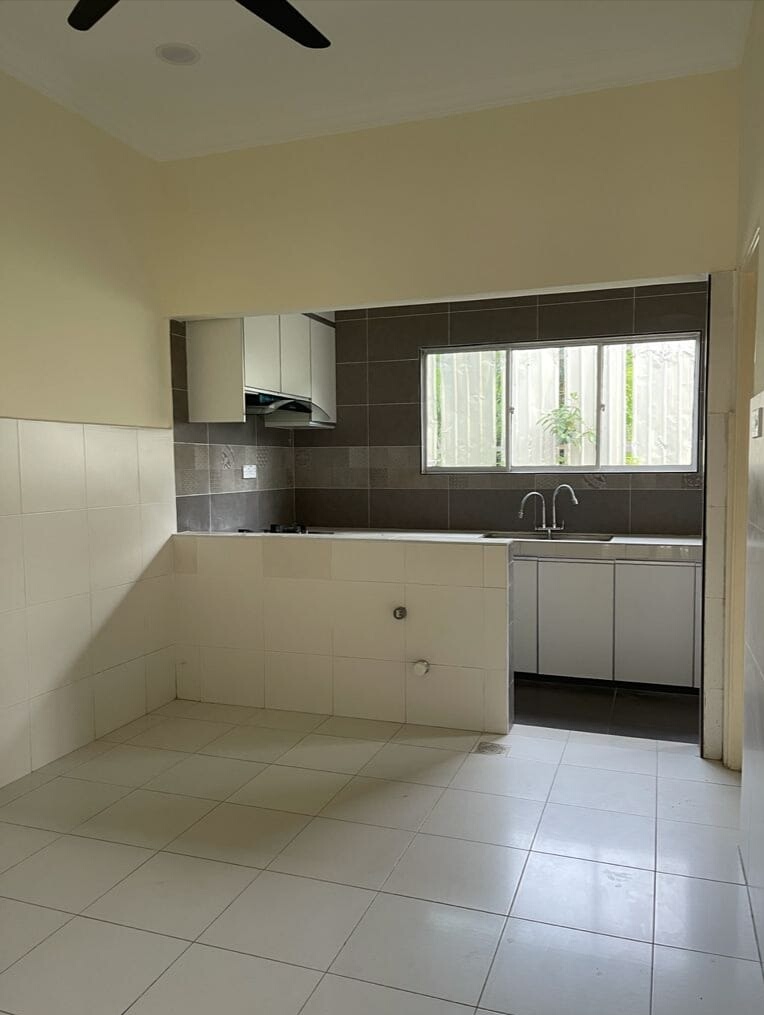 END LOT 2 STOREY, SEKSYEN 10 SHAH ALAM - photo 5