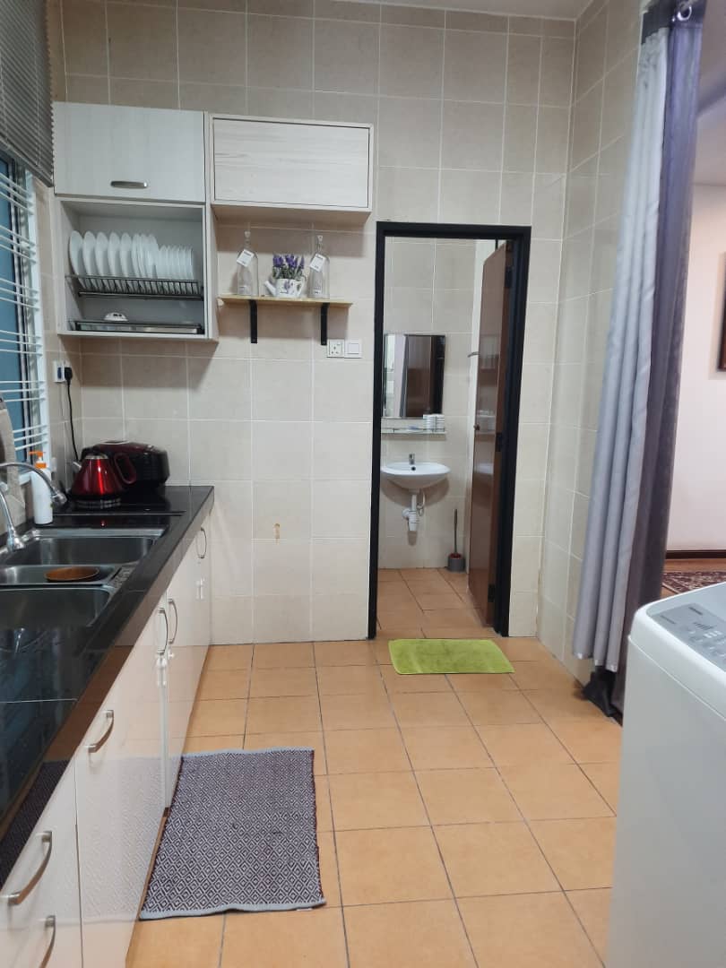 FULLY FURNISHED RENOVATED 2 STOREY BANGI AVENUE SE - photo 5