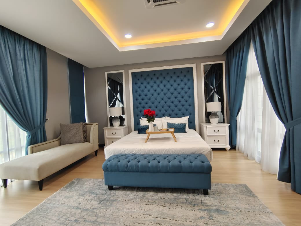 3 storey superlink FREEHOLD setia alam 50 unit - photo 2