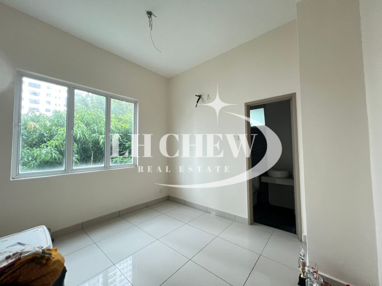 3 Storey Semi D Minden Height - photo 7