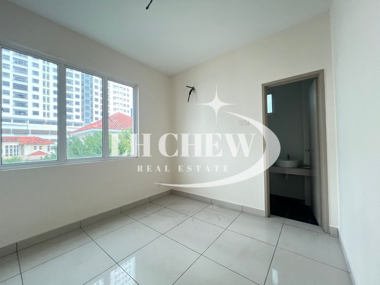 3 Storey Semi D Minden Height - photo 8