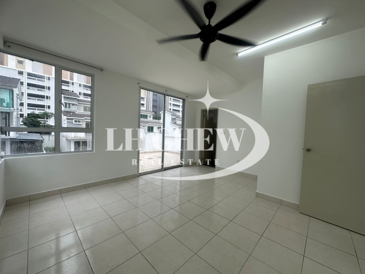 3 Storey Terrace Sungai Ara Bougainvilea Indah - photo 8