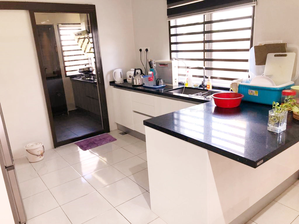 End Lot Aman Putri 2A Sungai Buloh - photo 3