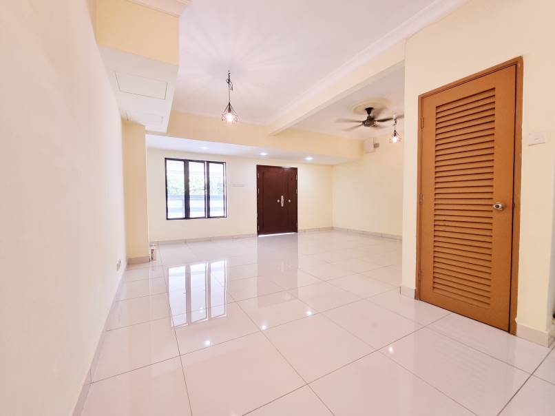 2 Story Taman TP 7 Subang Jaya - photo 2