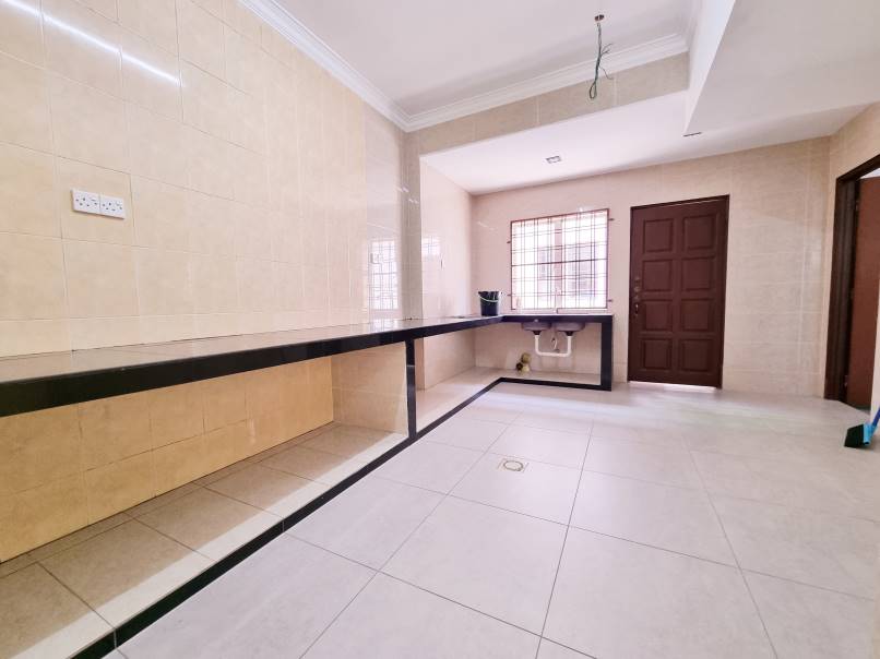 2 Story Taman TP 7 Subang Jaya - photo 4