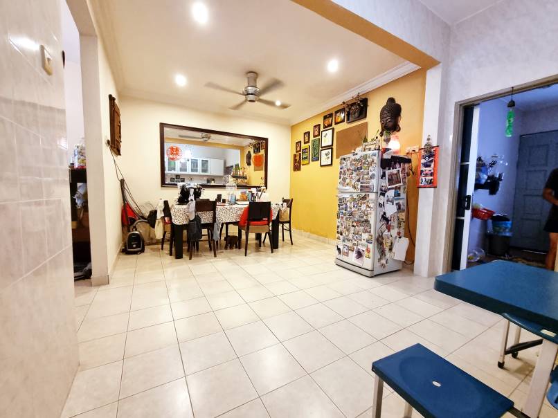 2 Story Desa Bukit Indah Sungai Buloh - photo 2
