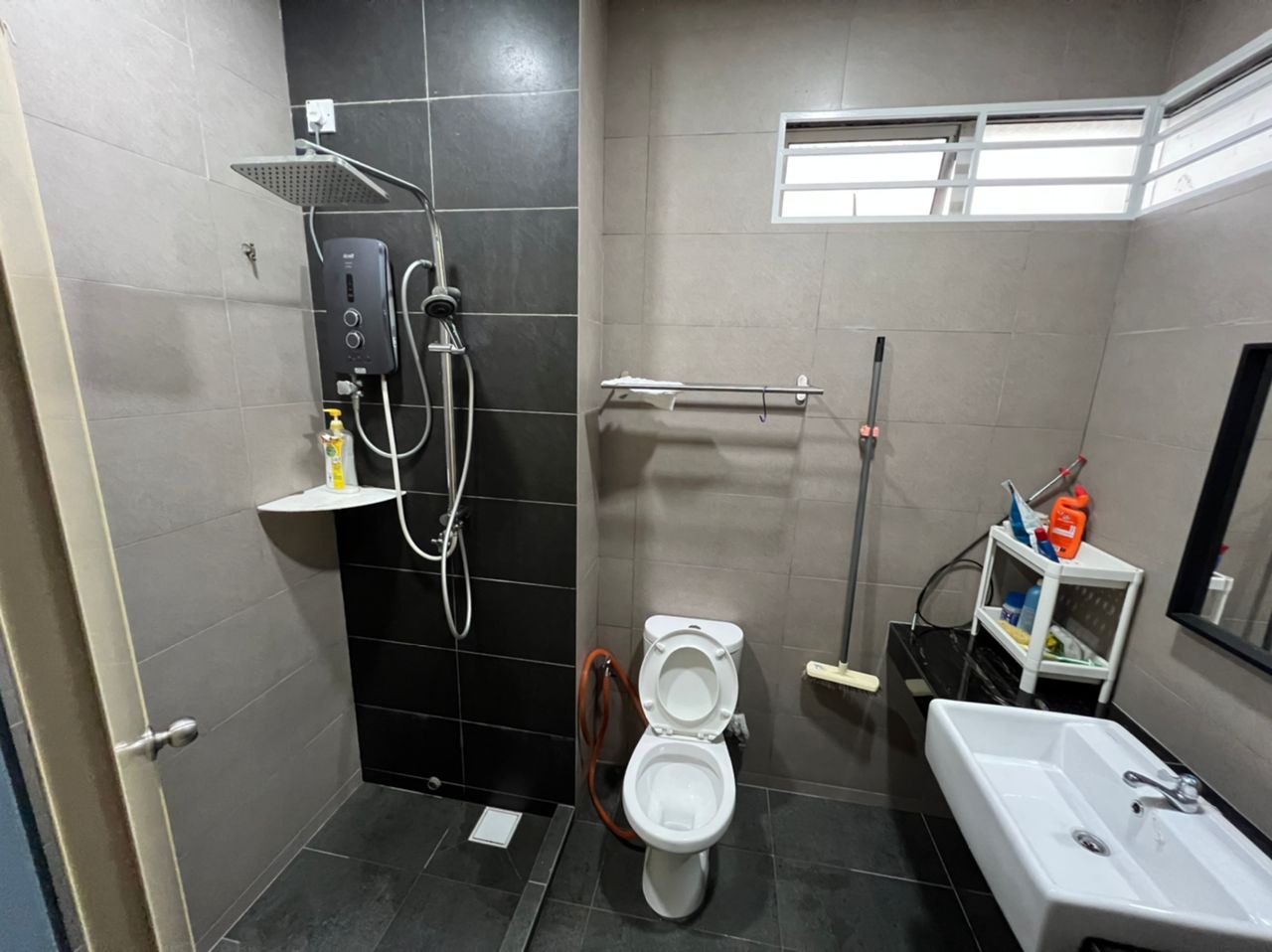 2 Storey Bandar Hillpark Olive - photo 9