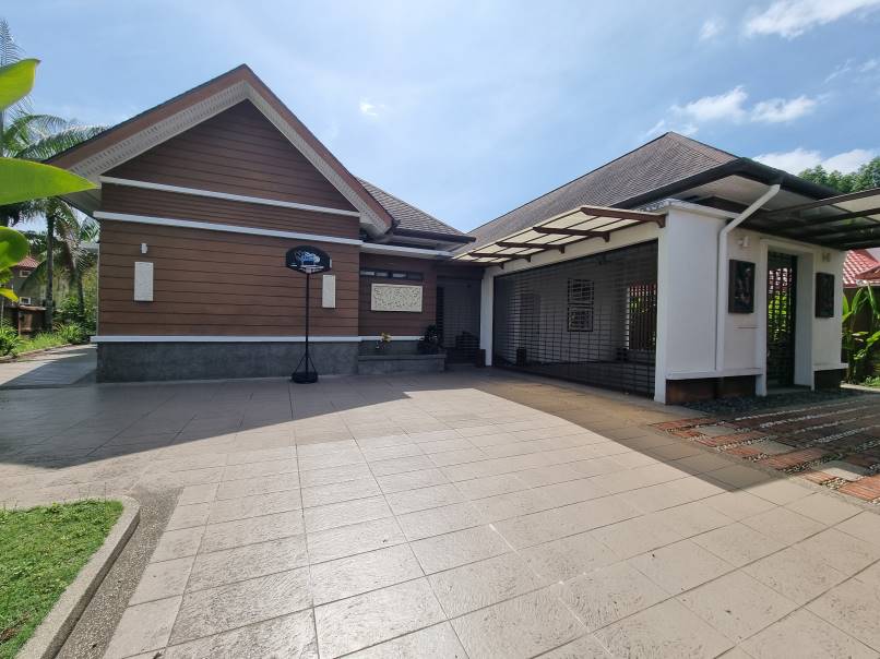 SA2201 0153 Sek 7 Bungalow by Emily - photo 2
