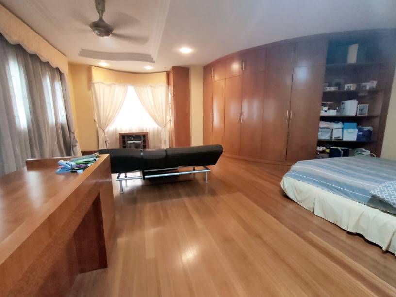 3 Story Bungalow Seksyen 2 Shah Alam by Allen - photo 8