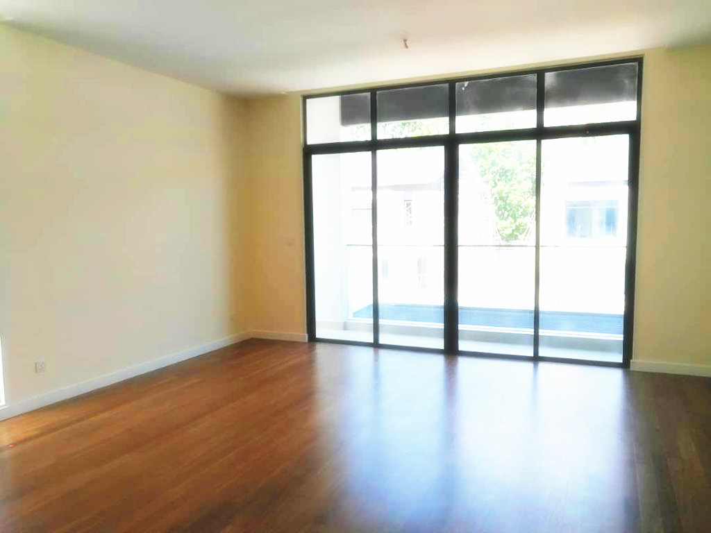 SA2203 0400 Semi D Villa 22 Bukit Rimau by Emily - photo 7