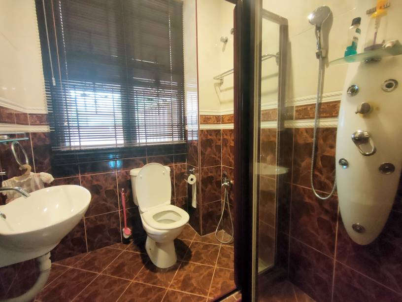 3 Story Bungalow Seksyen 2 Shah Alam by Allen - photo 5