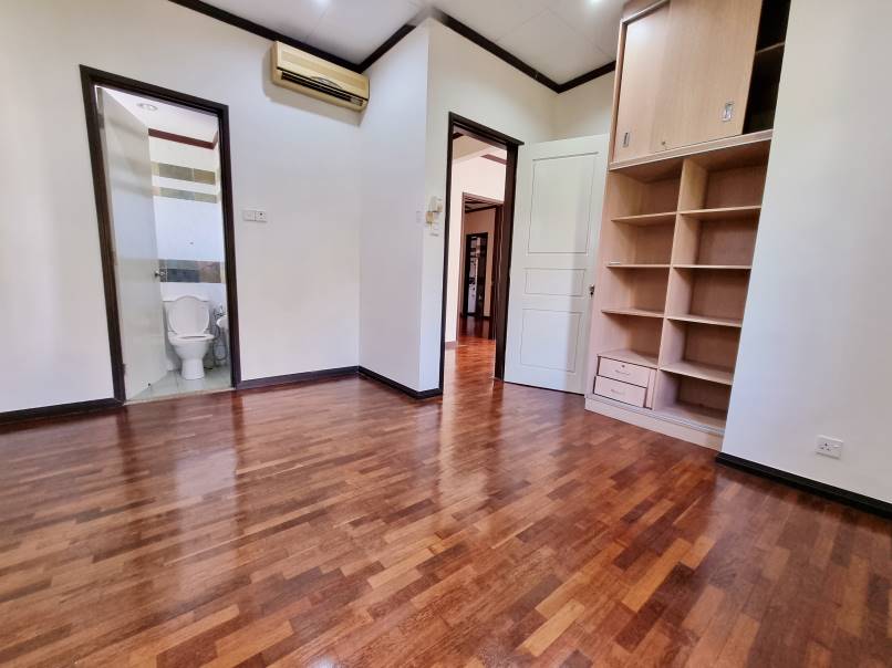 Corner 2 Story Bukit Jelutong by Allen - photo 7