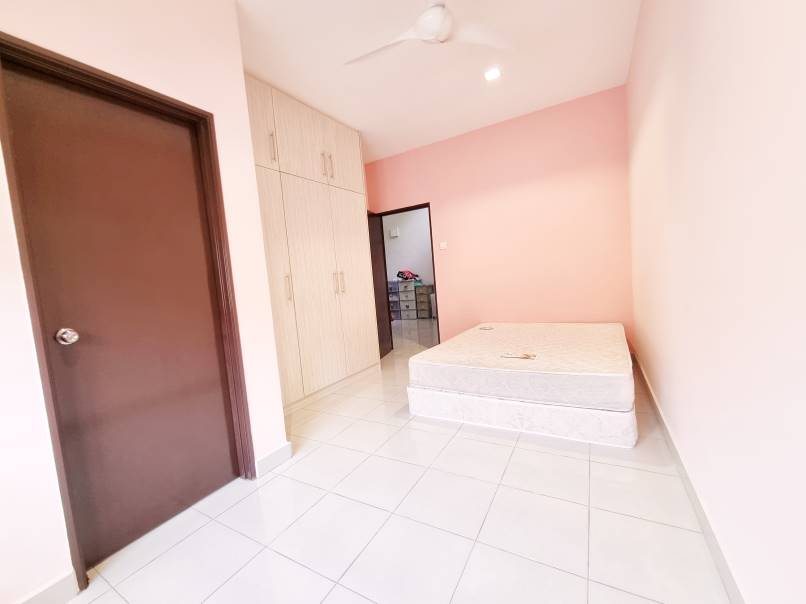 End Lot Aman Putri 2A Sungai Buloh - photo 7