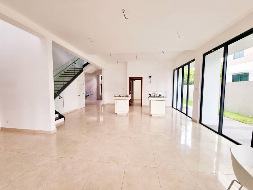 3 Storey Semi D Putra Heights Subang Jaya - photo 2