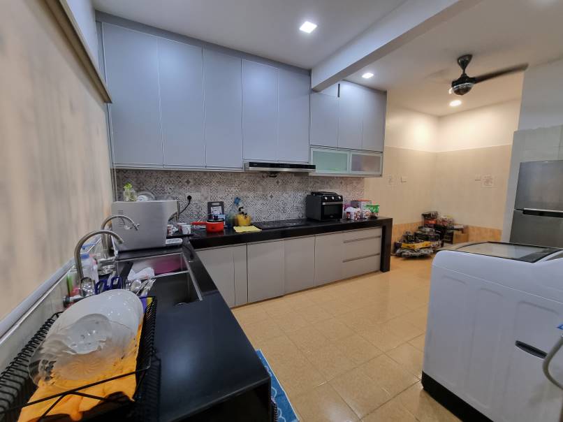 2 Story Bukit Kemuning Shah Alam by Allen - photo 2