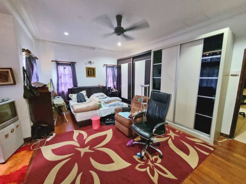 Corner Bukit jelutong Jalan Adang by Allen - photo 6