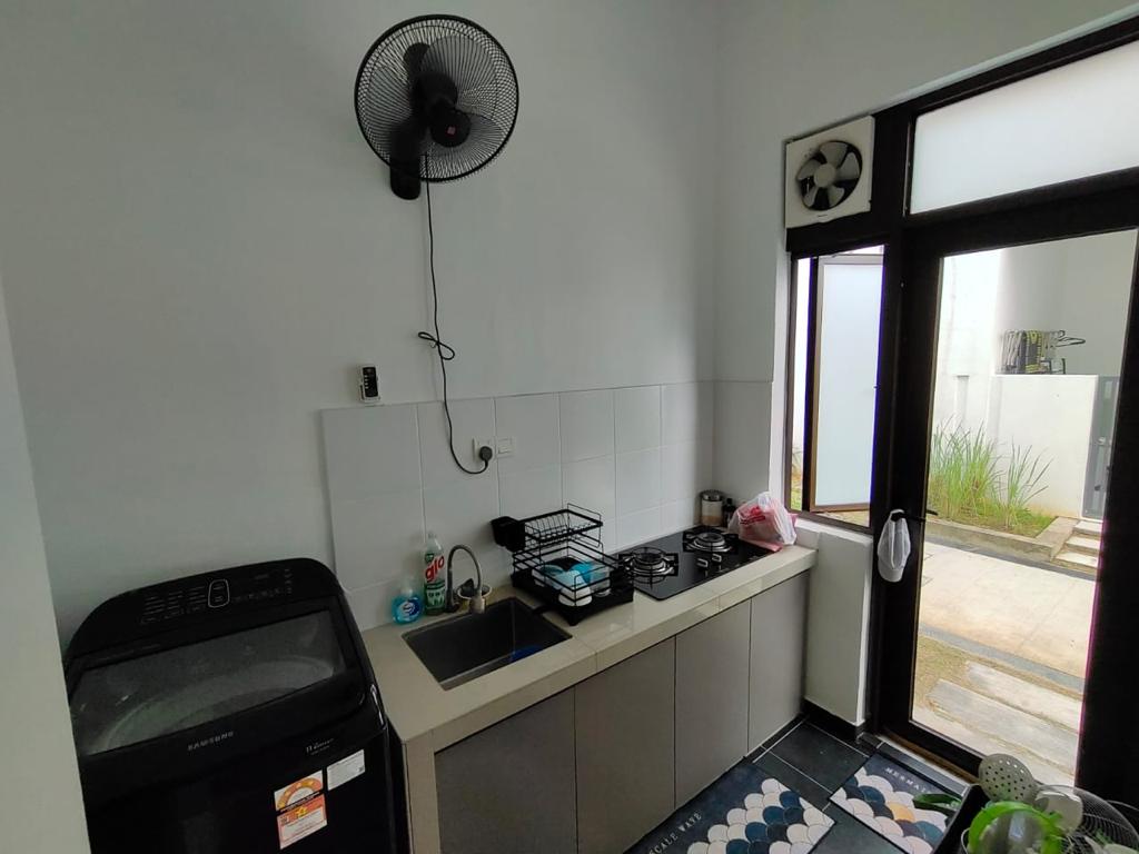 2 Storey Renovated Avenham Type A - photo 4