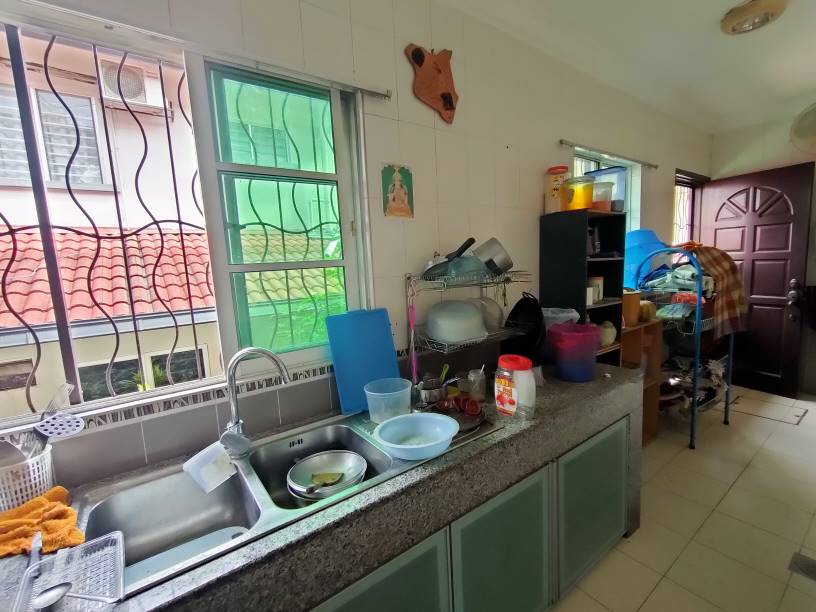 2 Storey Sunway Kayangan by Benson - photo 2