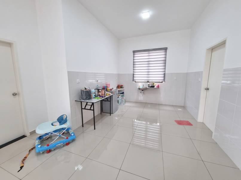 2 Storey Renovated Avenham Type D by Benson - photo 2