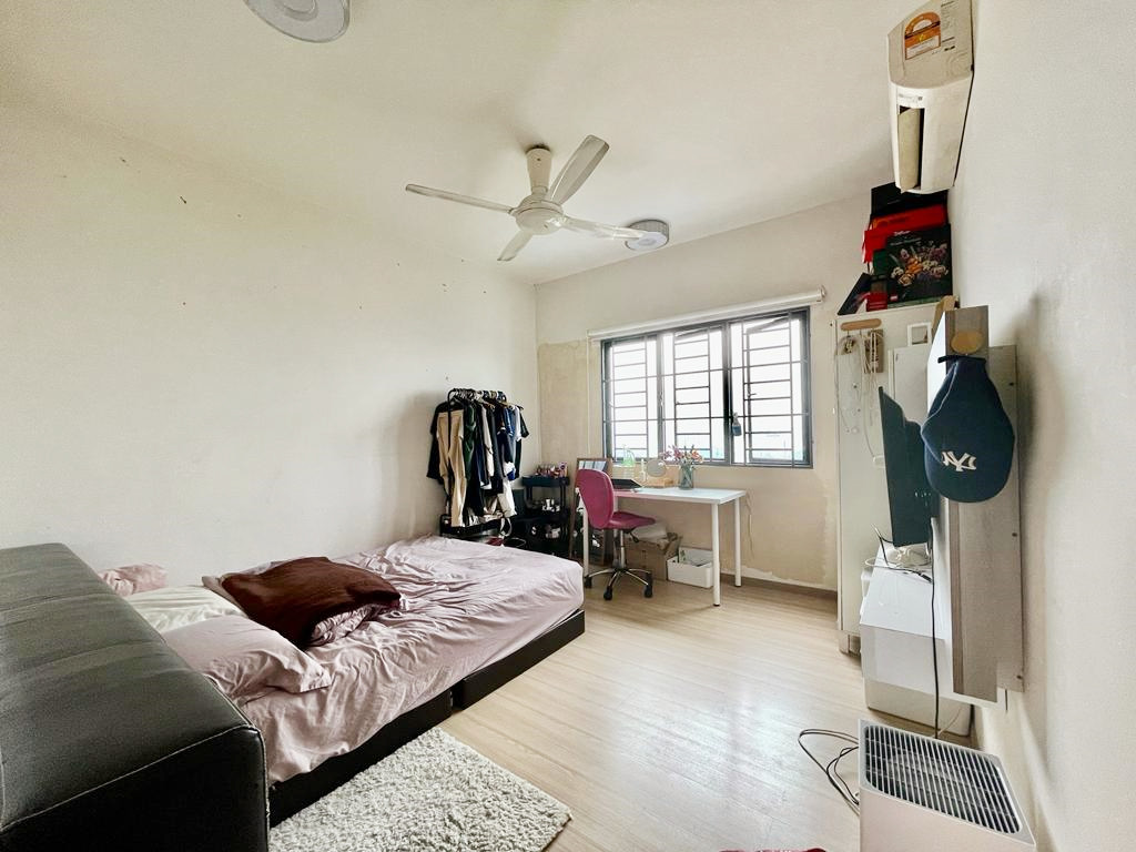 SA2211 1572 Renovated Alami Residensi by Celia - photo 6