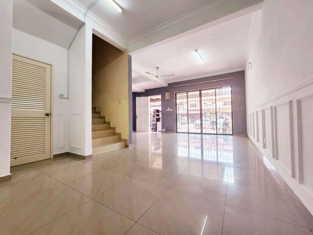 Nice 2sty Jalan Kristal Seksyen 7 Shah Alam - photo 2