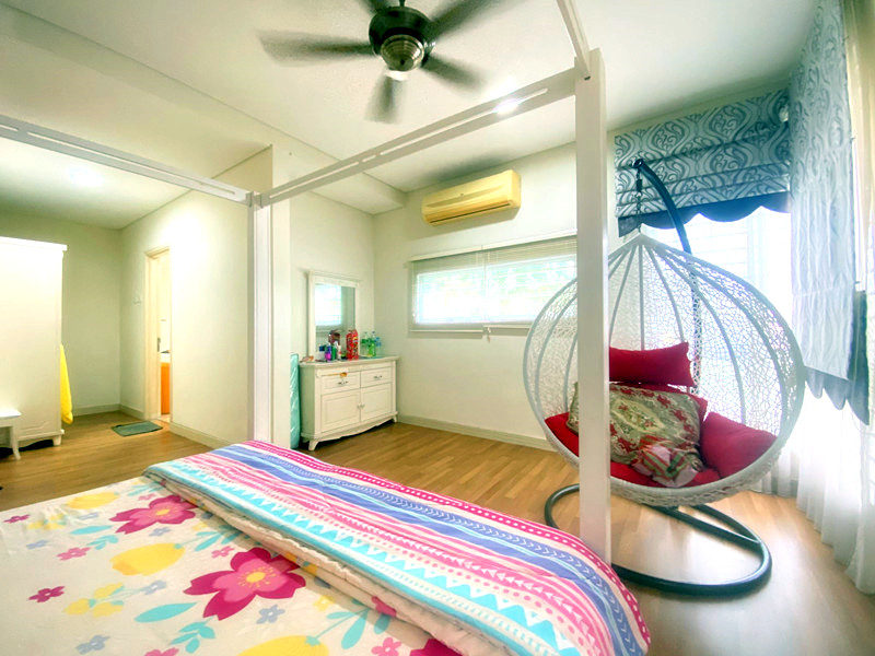 3 Sty Bungalow Sek 4 Shah Alam by Emily - photo 9
