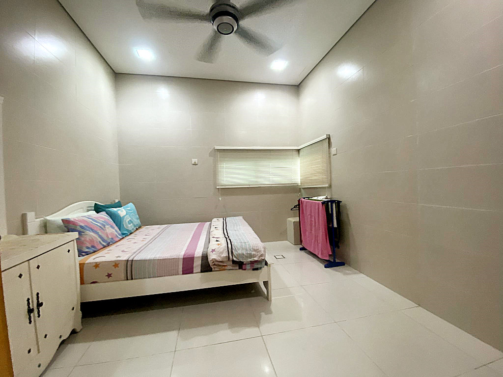 3 Sty Bungalow Sek 4 Shah Alam by Emily - photo 12