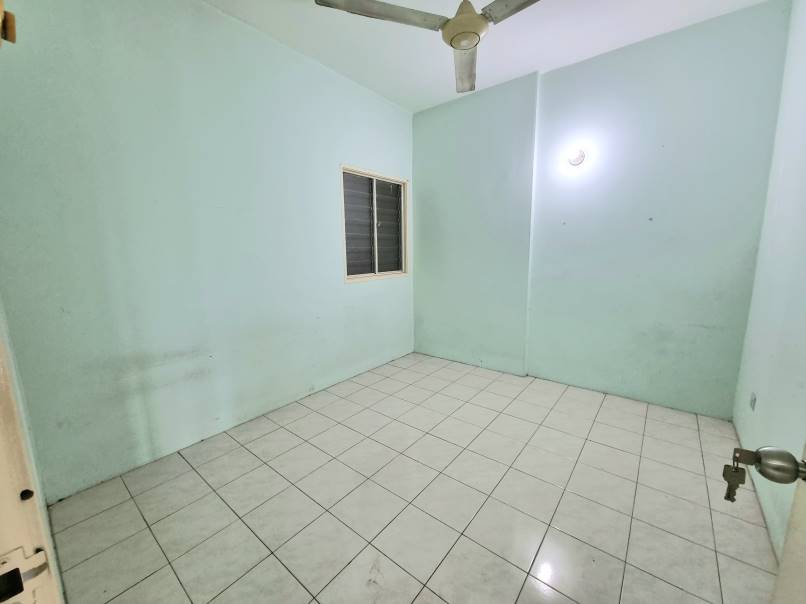 Pangsapuri Indahria Seksyen 22 Shah Alam by Allen - photo 6