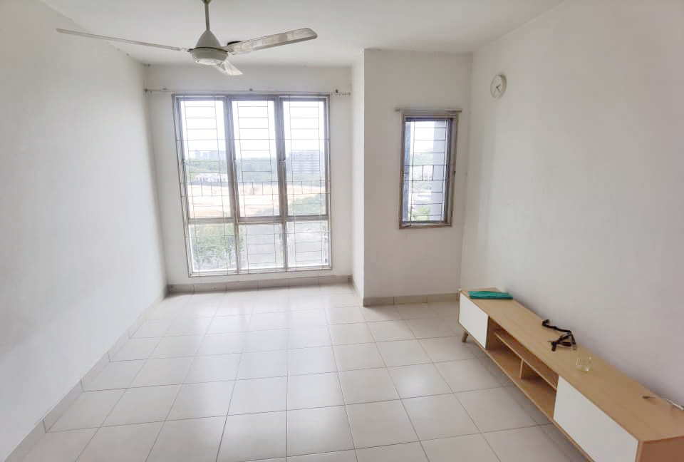 Seri Baiduri Apartment Setia Alam - photo 2
