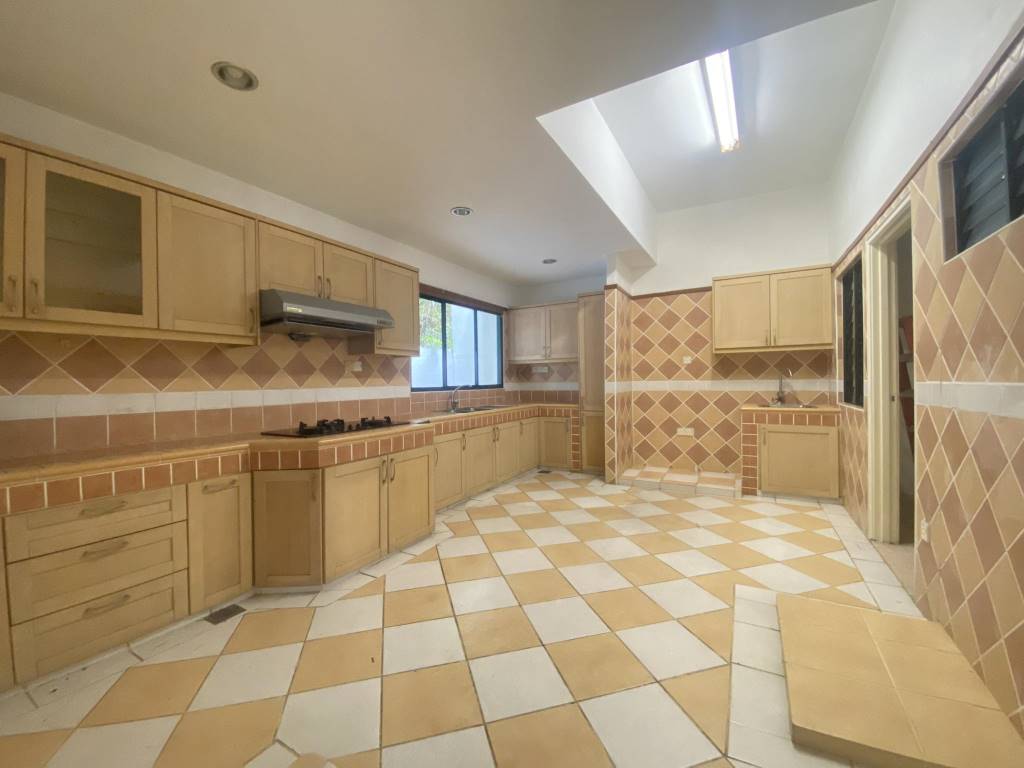 2307 2320 Semi D Glenmarie Courts Glenmarie by Emily - photo 7