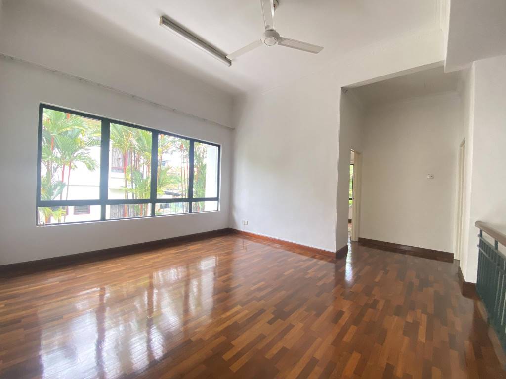 2307 2320 Semi D Glenmarie Courts Glenmarie by Emily - photo 12