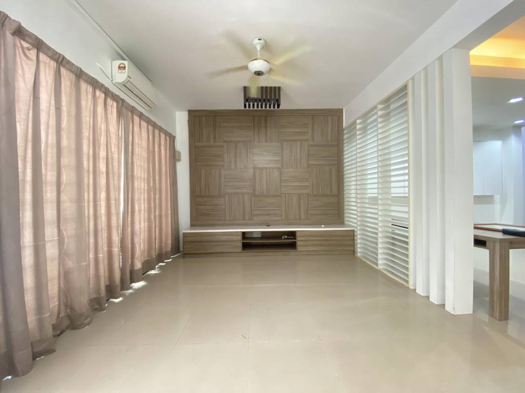 SA2308 2451 Ken Rimba Legian Shah Alam by Emily - photo 2
