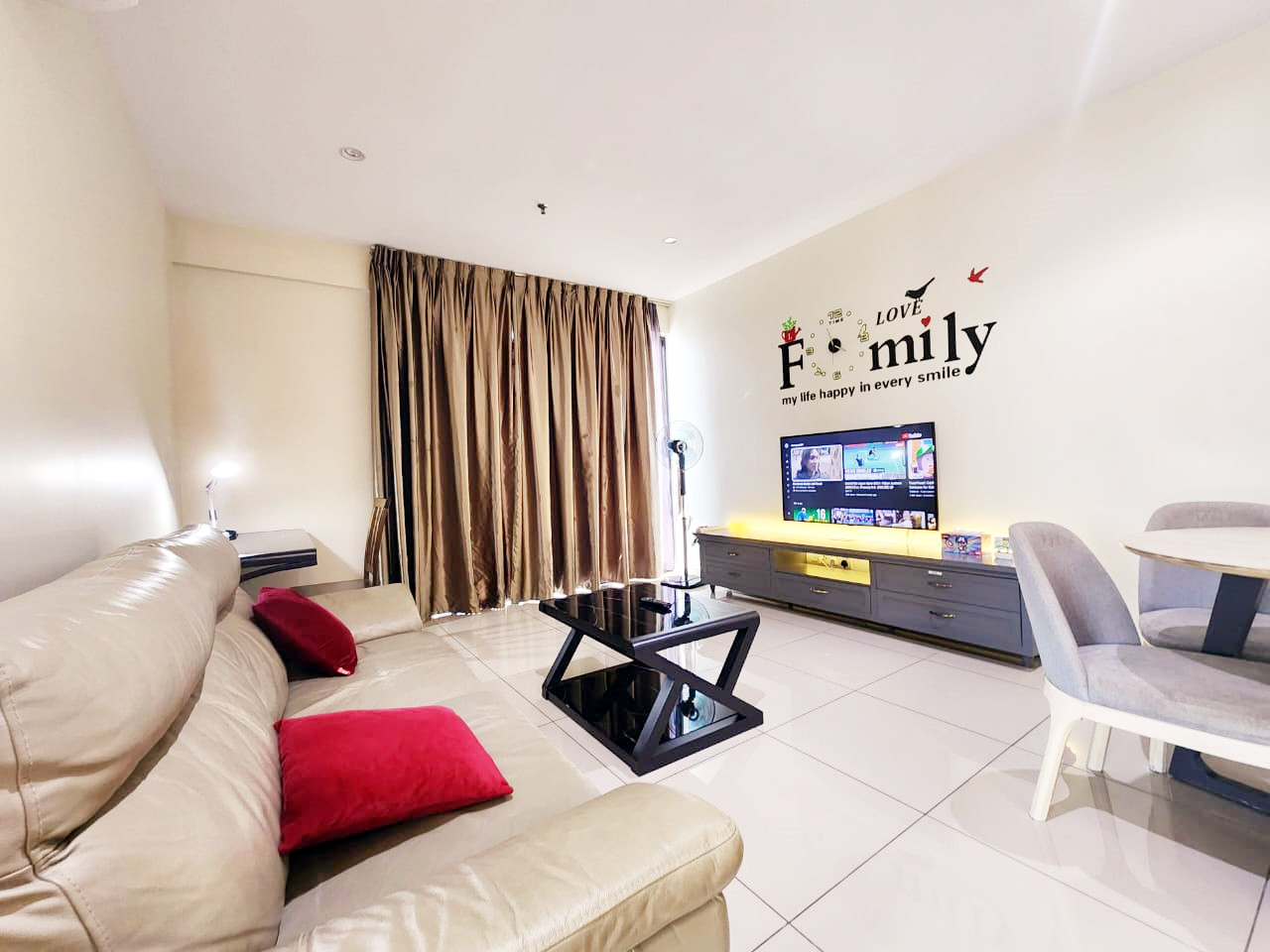 Furnished Hyde I-City Seksyen 7 Shah Alam by Zu En - photo 2