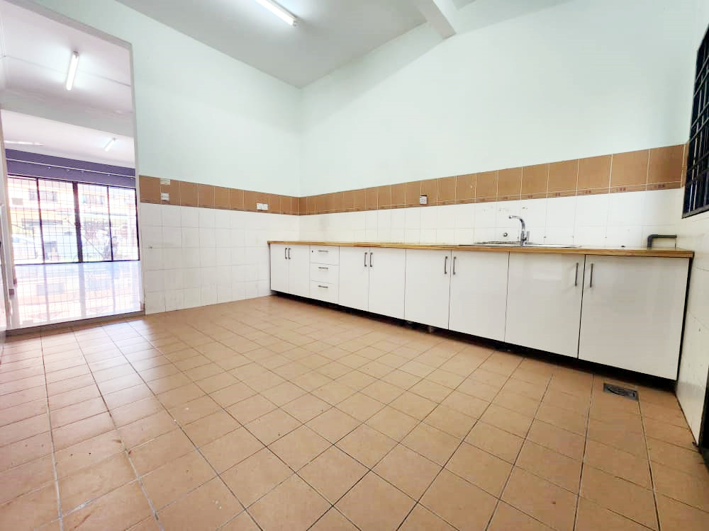 Nice 2sty Jalan Kristal Seksyen 7 Shah Alam - photo 5