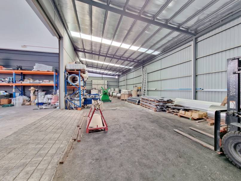 Semi D Factory Klang Air Hitam Bdr Parkland - photo 3