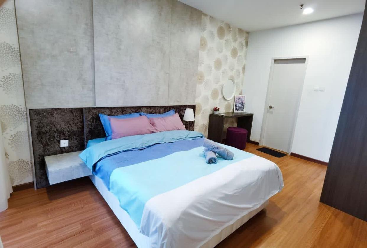 iSuite 2 Bedrooms Full Furnished by Emily - photo 5