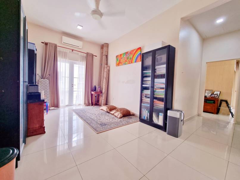 End Lot Arabella D Kayangan 2 Story by Allen - photo 12