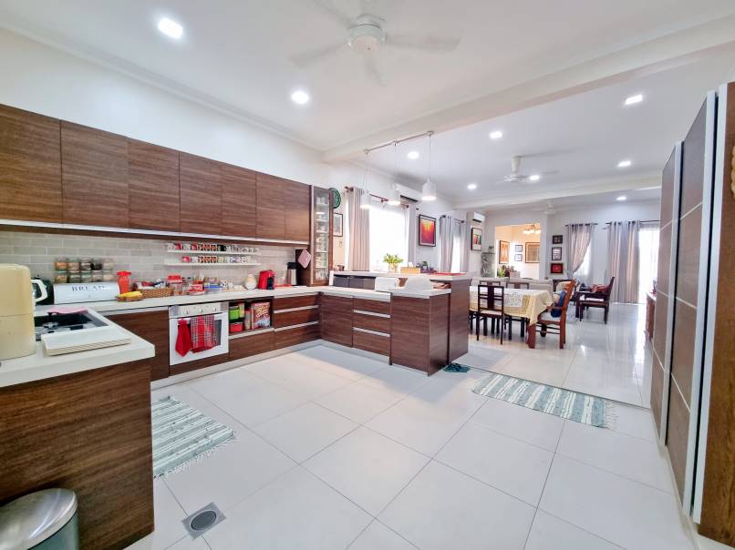 End Lot Arabella D Kayangan 2 Story by Allen - photo 13