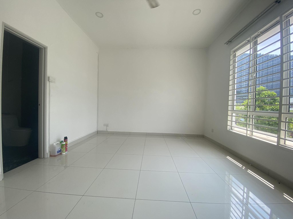 House D Kayangan House Sek13 Shah Alam by Emily - photo 8