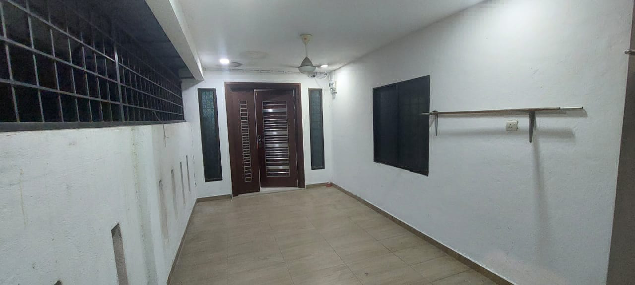 SINGLE STOREY TERRACE HOUSE SEKSYEN 20 SHAH ALAM, Near KPJ And School by Din - photo 5