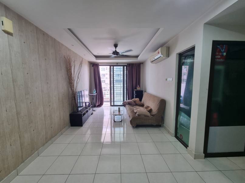 1149sf Indah Alam Condo Sek 22 Shah Alam by Emily - photo 3