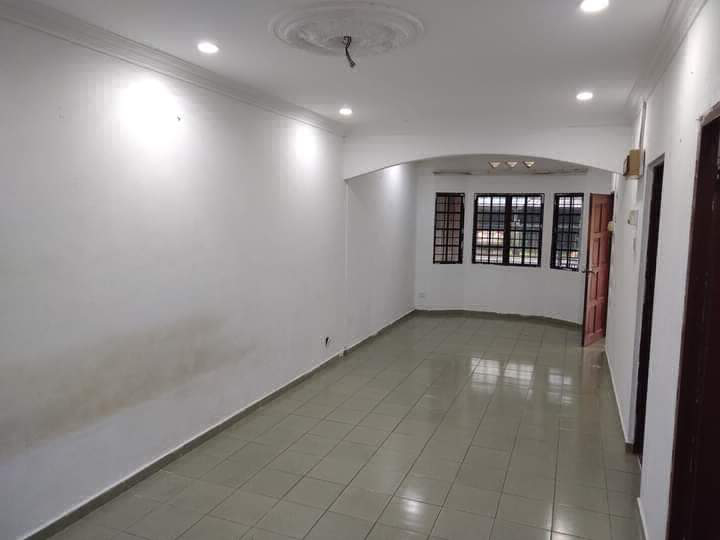 SINGLE STOREY END LOT SEKSYEN 24 BY DIN  - photo 2
