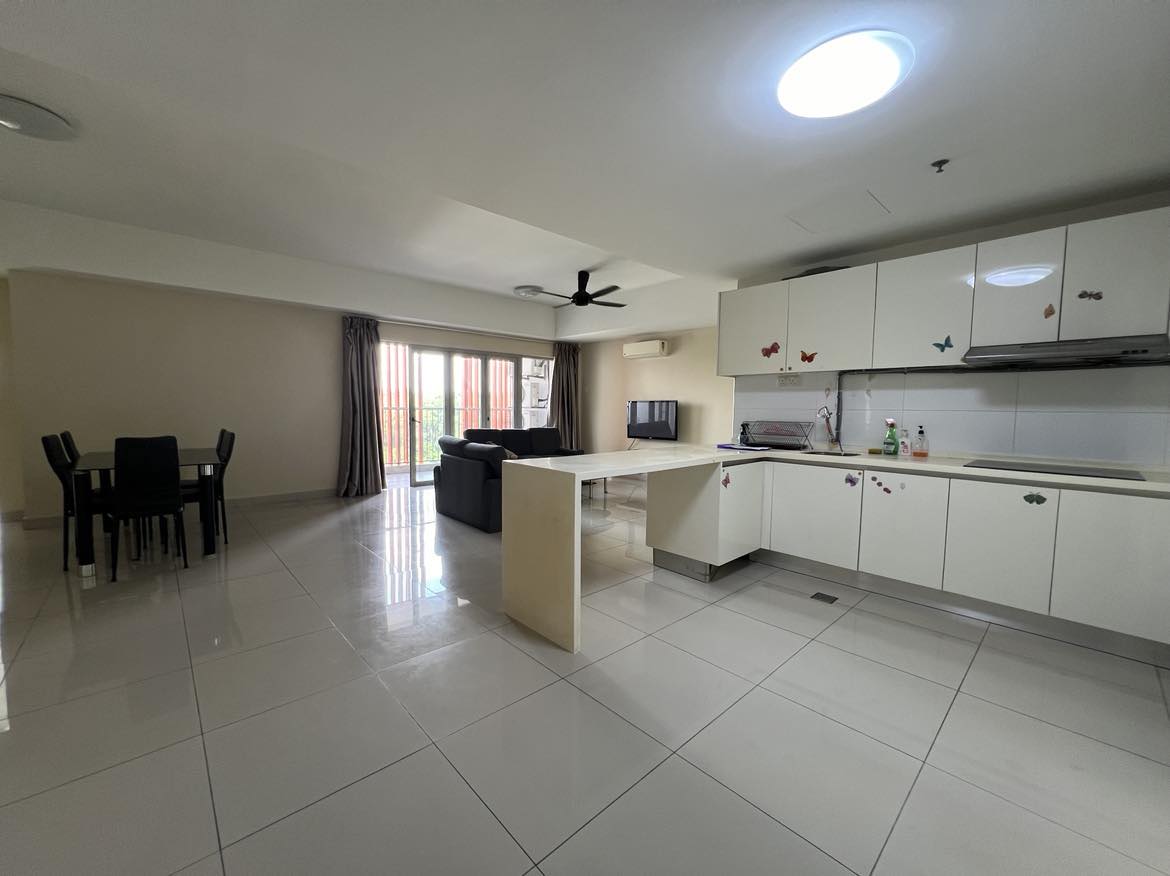Suria Jelutong Shah Alam WTL by Jr - photo 2