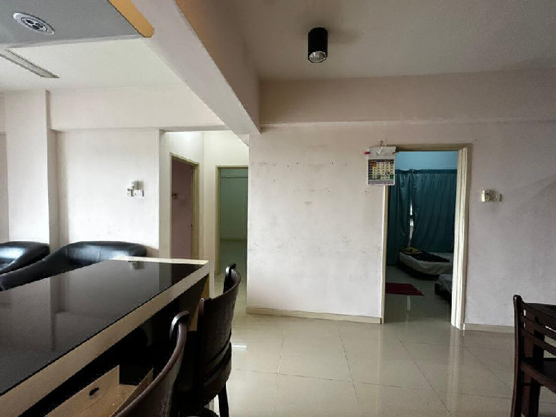 Apartment Suri Puteri Seksyen 20 Shah Alam By Din - photo 5