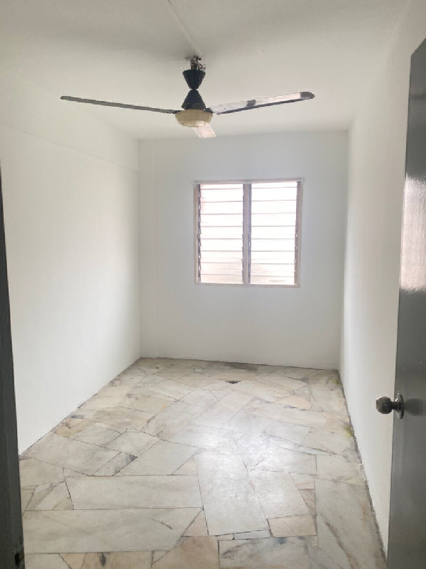 Flat Pkns Seksyen 7 Shah Alam By Din - photo 4